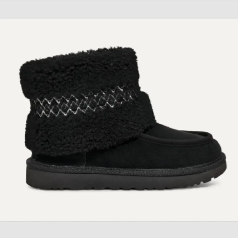 UGG Classic Ultra‎ Mini Braid Slip-On Sheepskin Boots Booties Black 6 NEW $160
